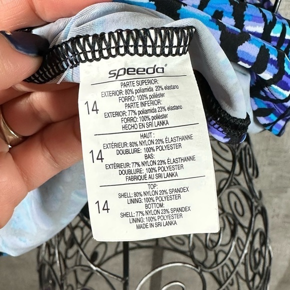 Speedo blue and purple diamond print halter tankini size 14 - Picture 5 of 7